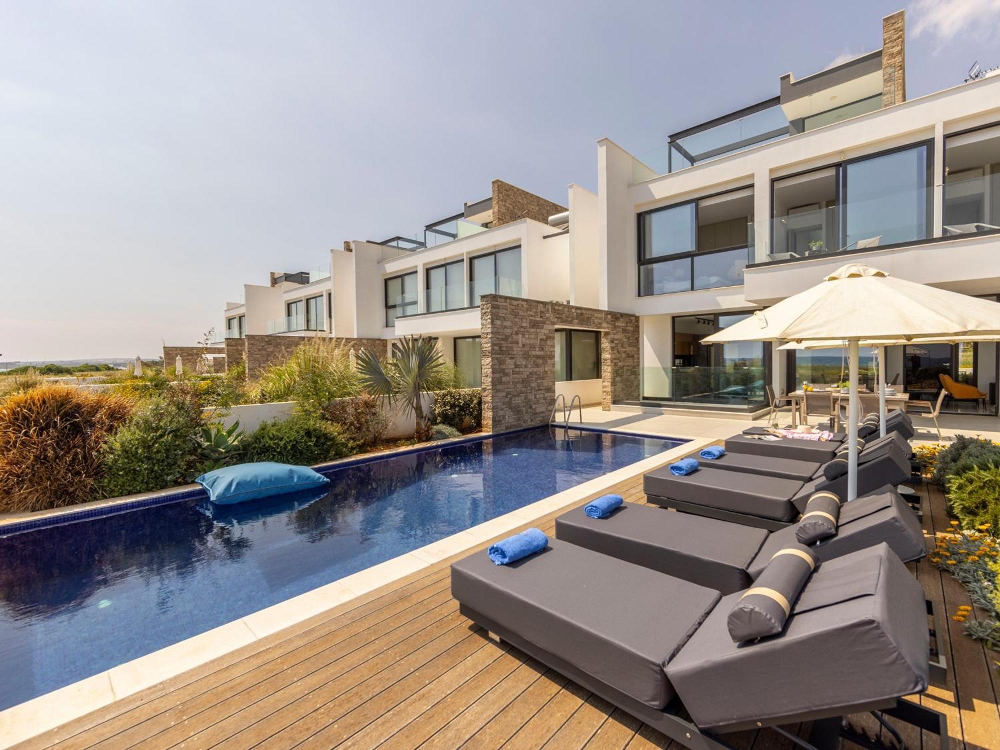Tatil Evi Pliades Aya Napa