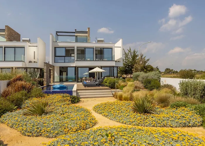 Villa Pliades