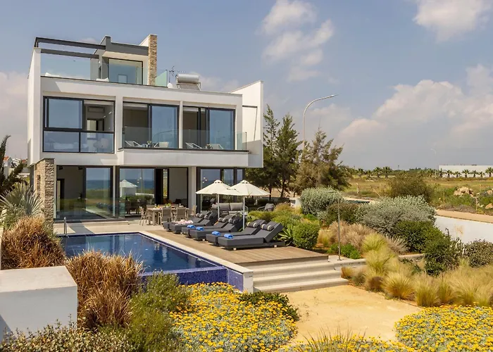 Villa Pliades