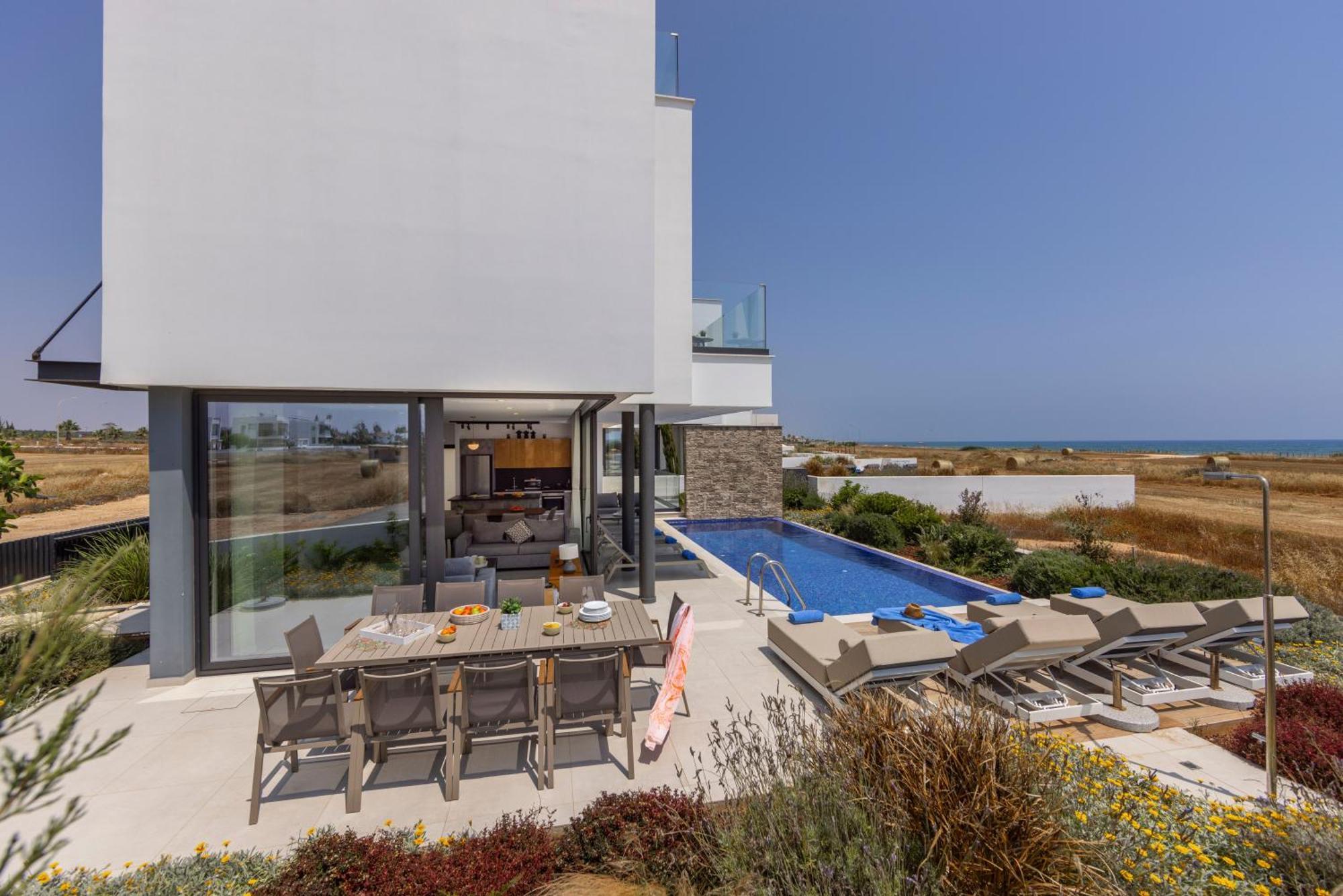 Pliades * Ayia Napa